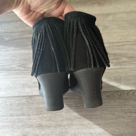 Minnetonka Black Lace-Up Fringe Wedge Booties - Picture 6 of 15